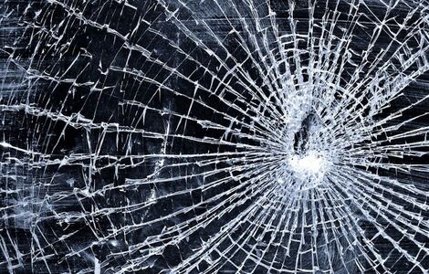 Чи варто офтальмологам розглядати вітректомію як метод лікування деструкції склоподібного тіла?